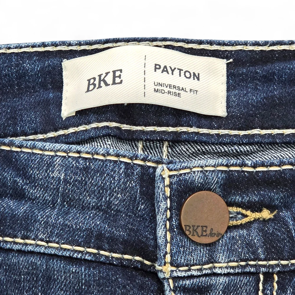 BKE Women's Payton Cuffed Stretch Capri Jean BGK413 Size 30 NWOT - Picture 6 of 16